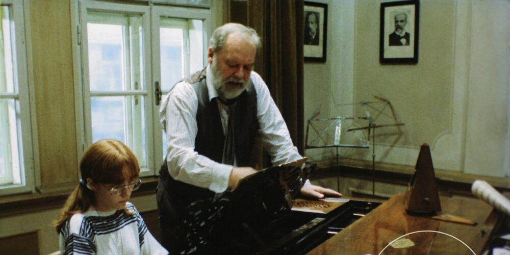 Sonata for a Red-Haired Girl - Národní filmový archiv